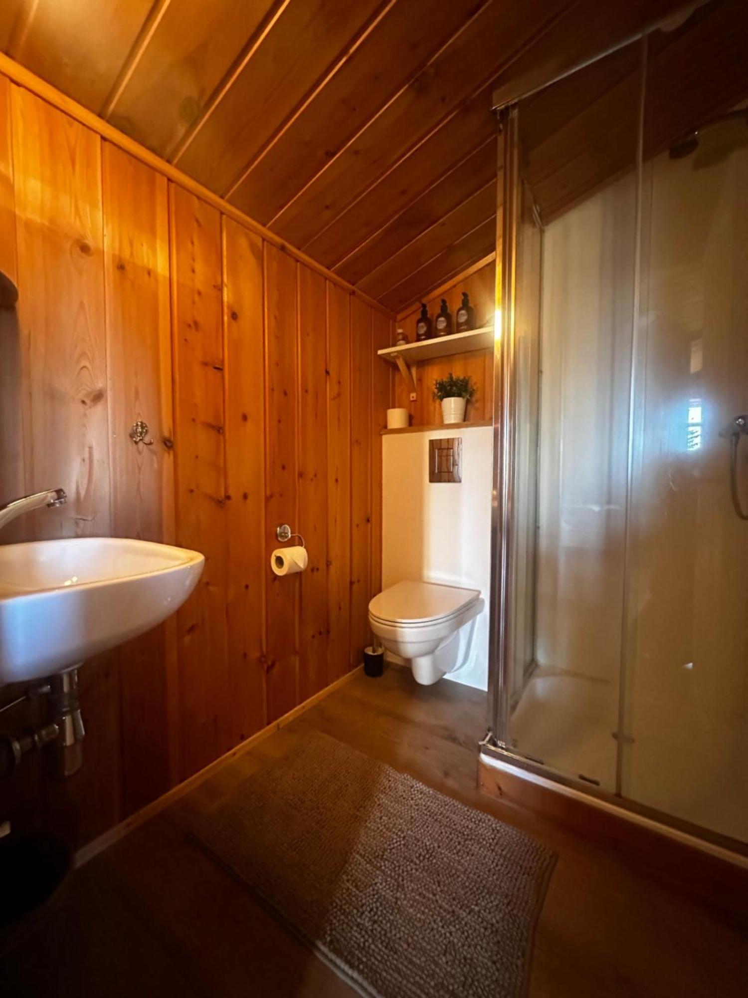Hengifosslodge Skaldahus Έγκιλσταδιρ Εξωτερικό φωτογραφία